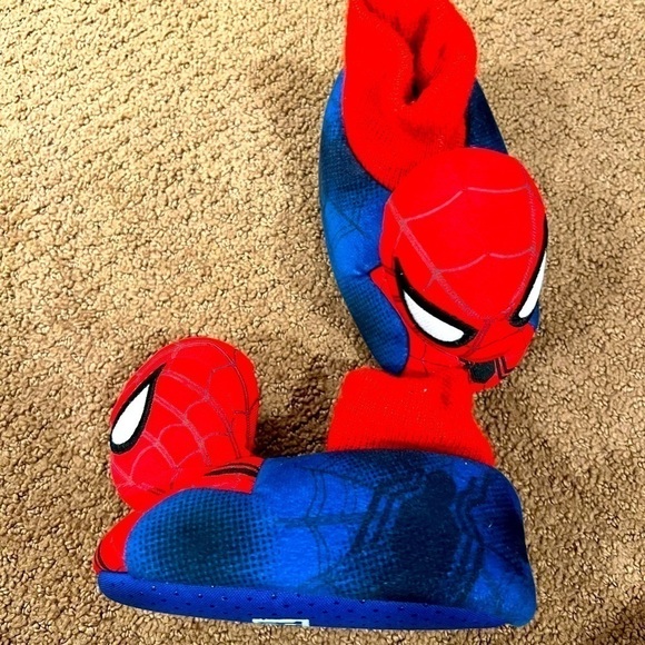 Marvel Other - Avenger Marvel Spider-Man Boys Size Small (5/6) Slippers